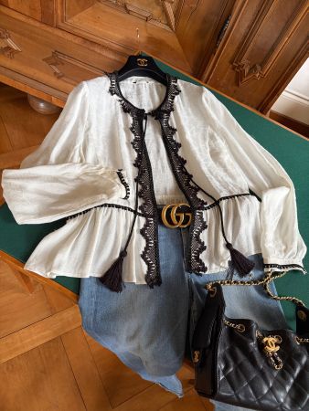 Wunderschöne Jacke – Bluse  Größe M  Zustand: wie neu