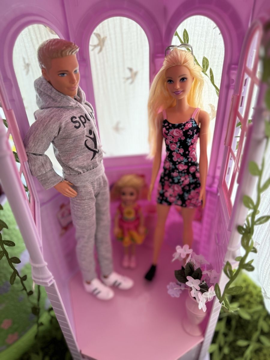 Bambole: Barbie - Lot 3 – Usato da Ecublens VD venduto da charliecinquillo