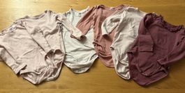5x H&M Bodys 1x Hust&Claire Grösse 86