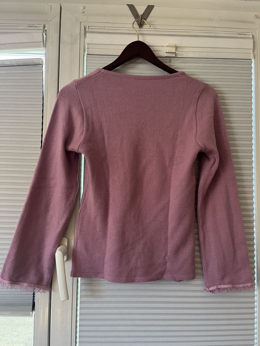 Pullover & Sweatshirts: Süsser Pullover mit Röschen aus Wolle/Acryl  – Gebraucht aus Stadel von Comporta 1