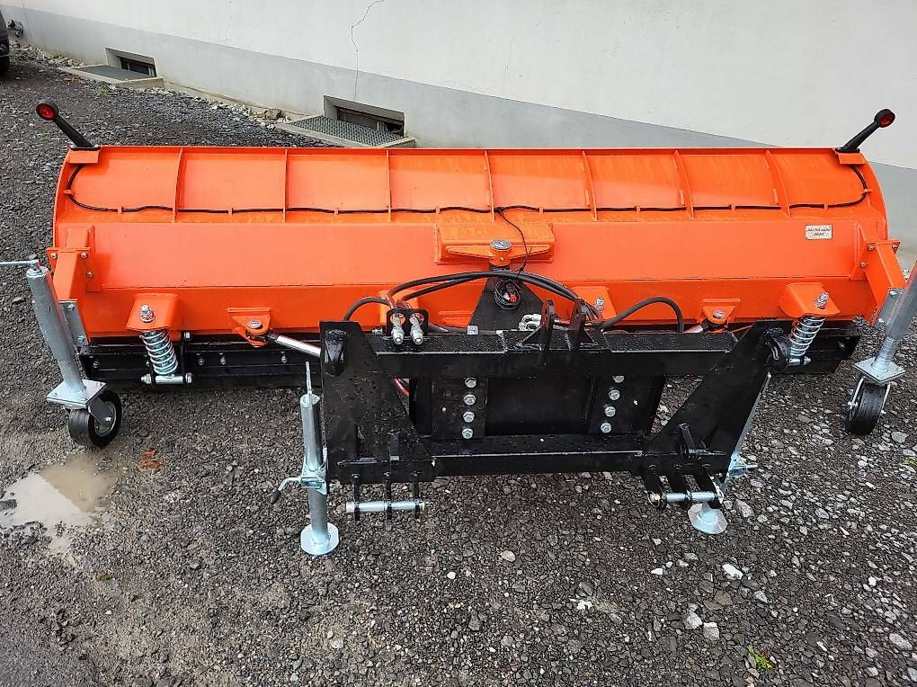 Schneeräumung: Schneepflug 2.6m Aktion – Gebraucht aus Giswil von Hans83 3