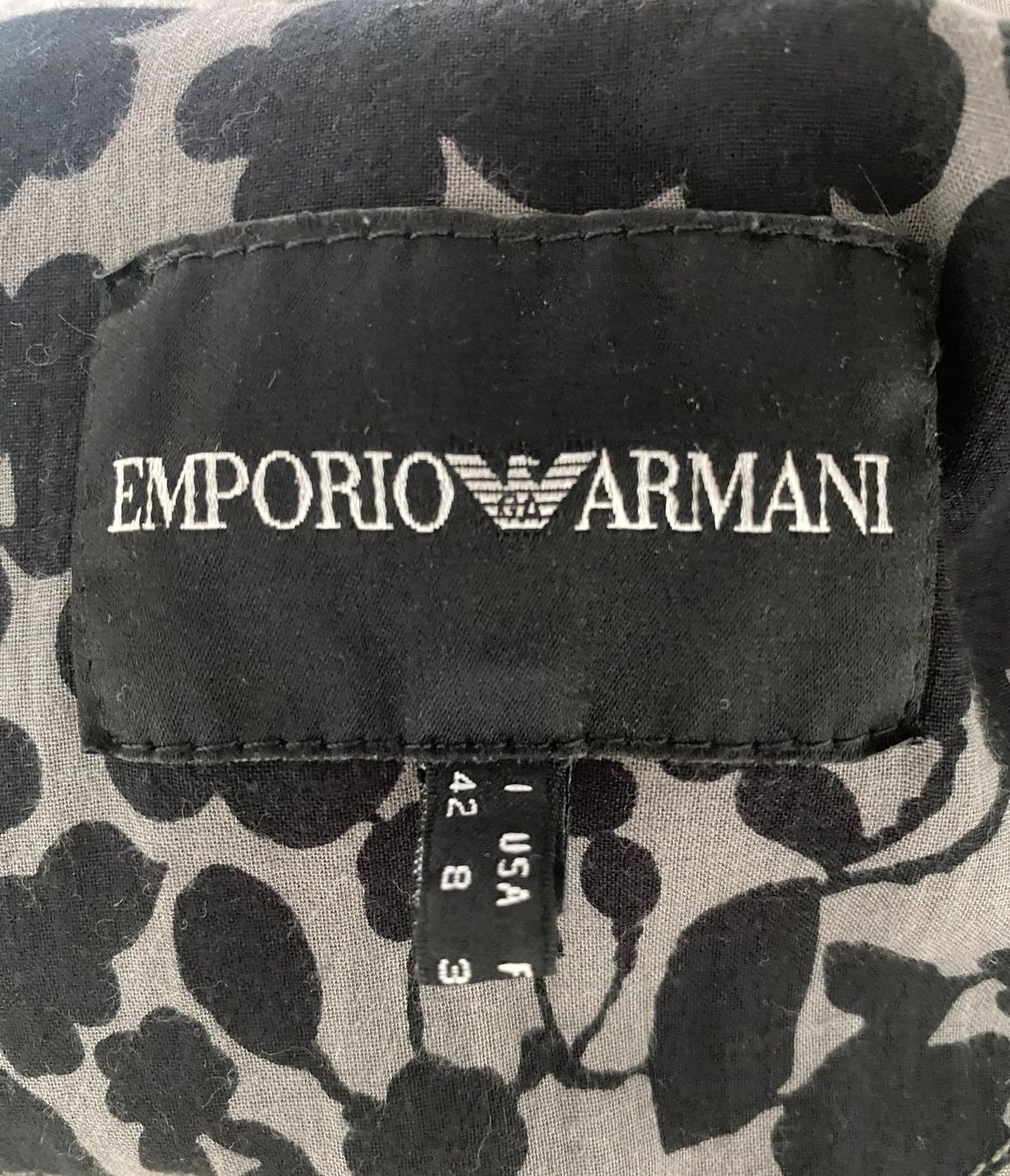 Armani Giacche: LIKE NEW EMPORIO ARMANI JACKET – Nuovo (secondo la descrizione) da Walchwil venduto da Finibaci 2