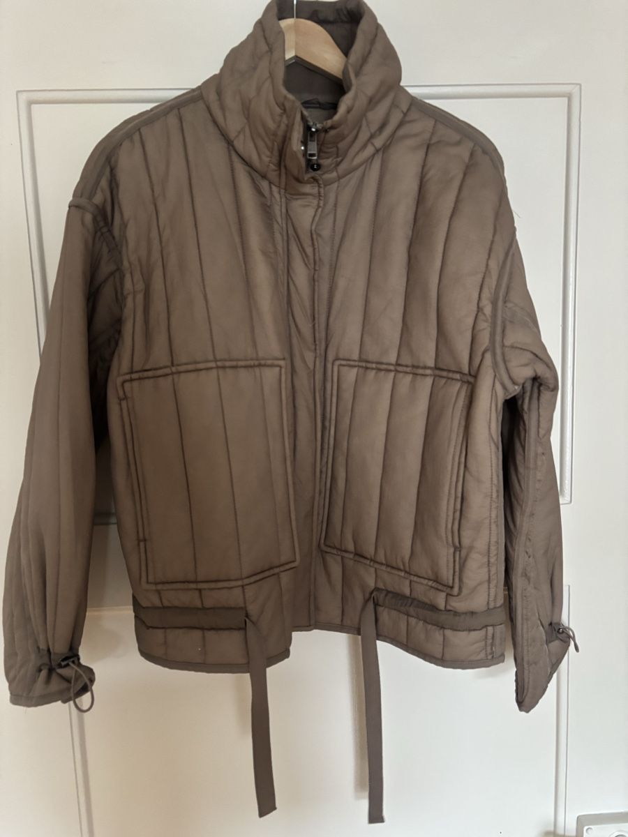 Mäntel: Moderne Oversize-Steppjacke – Gebraucht aus Luzern von Monica_19 4