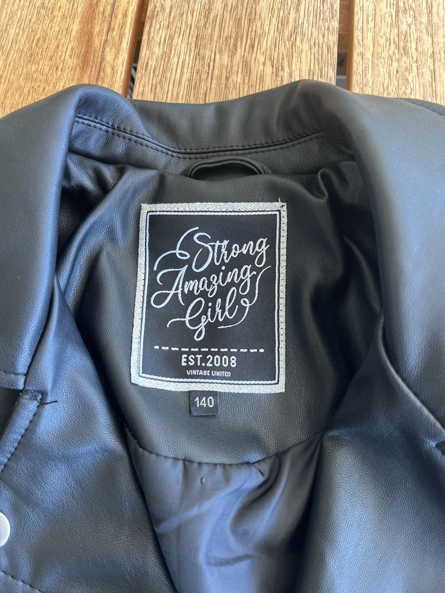 Jacken: Coole Kunstlederjacke Gr. 140 Schwarz – Gebraucht aus Altdorf UR von Jenny13 1