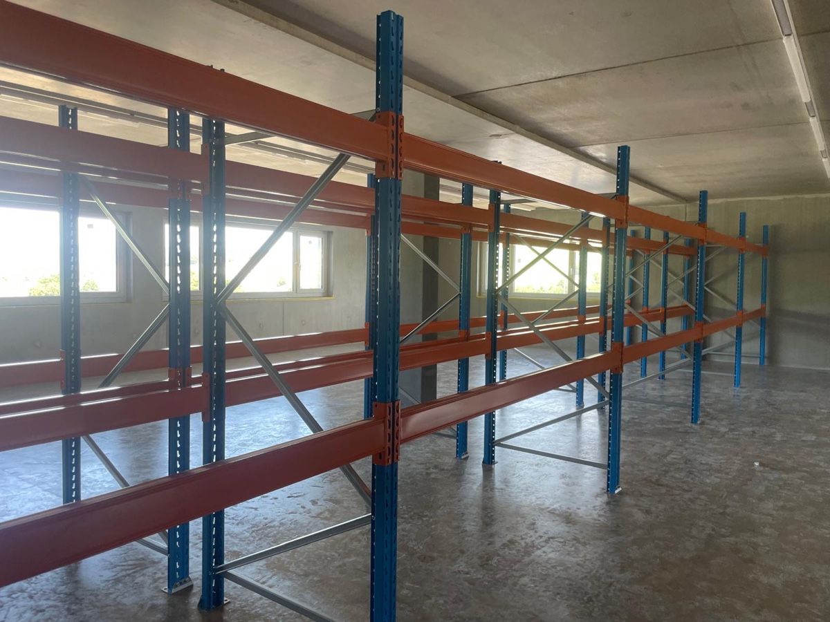 Scaffali: Palettengestell / Palettenregal – Nuovo (secondo la descrizione) da Niederuzwil venduto da Solutions4industry