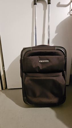 Koffer von Kappa, guter Zustand 2 Rollen, ca 50x37x21cm