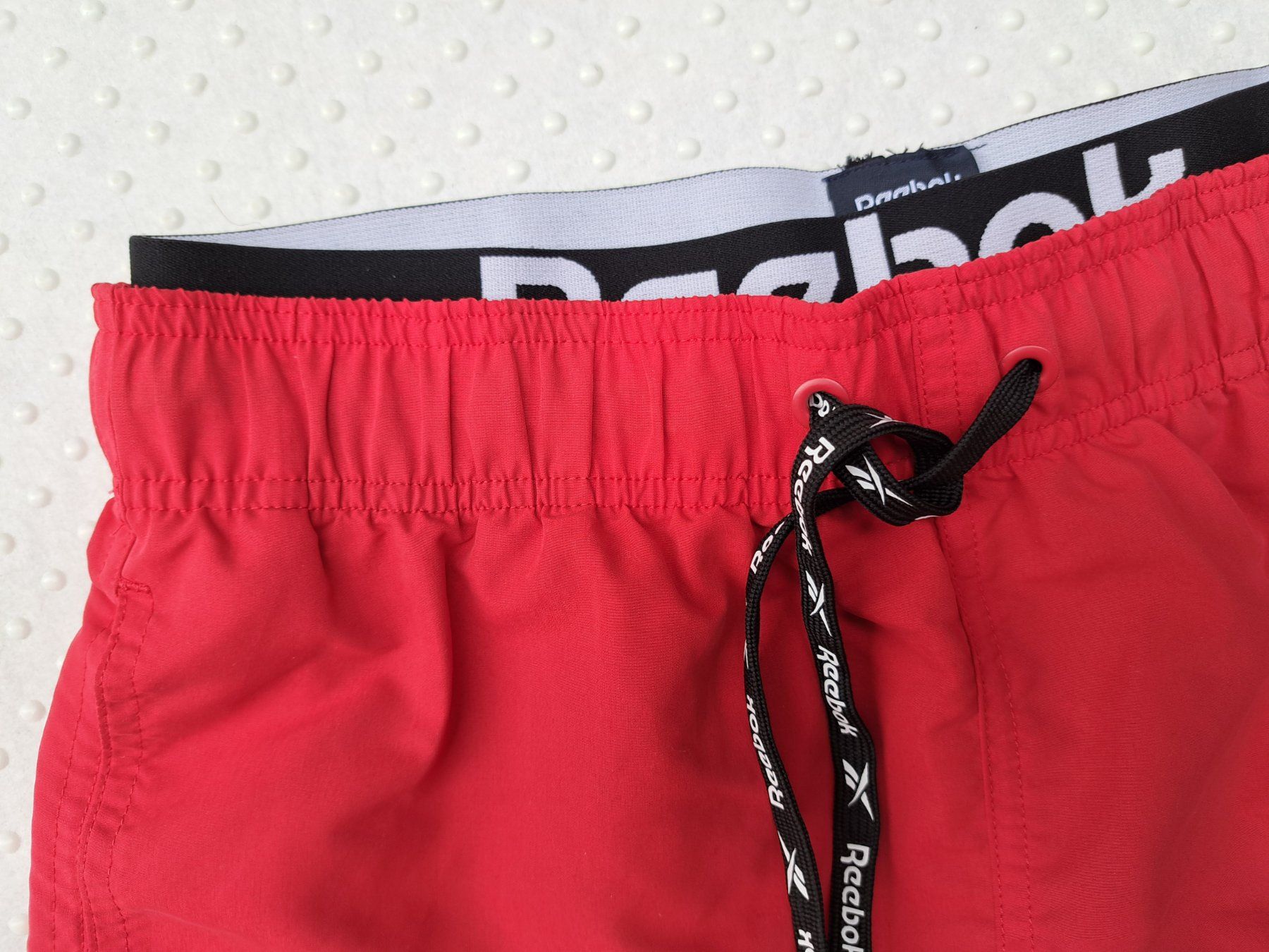 Reebok Costumi da bagno: NEU! Rote Reebok Badehose, Grösse S – Nuovo e nell'imballaggio originale da Gysenstein venduto da joshuas81 1