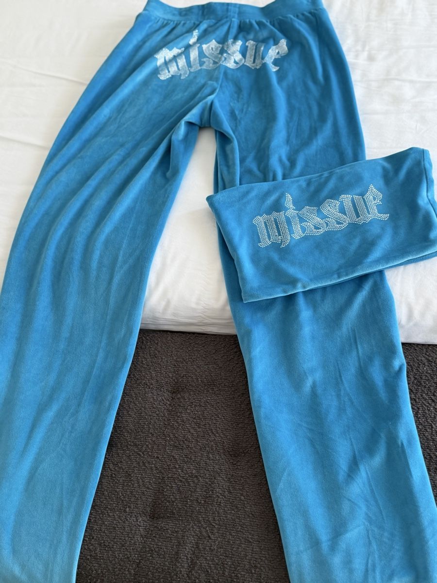 Jumpsuits: Velvet tracksuit blue size S – Neuf (Voir description) à Winterthur par adriana_1000