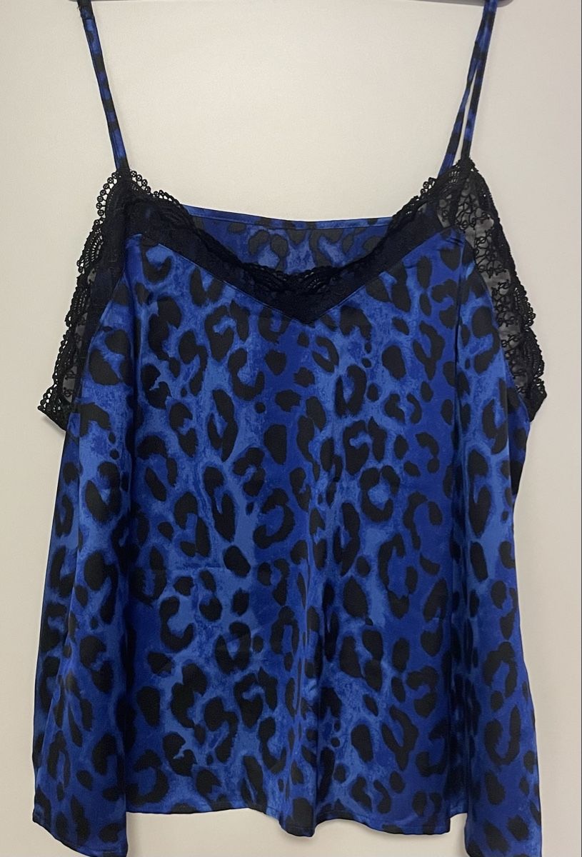 Tops: Top – Neuf (Voir description) à Gossau ZH par Lavinia07