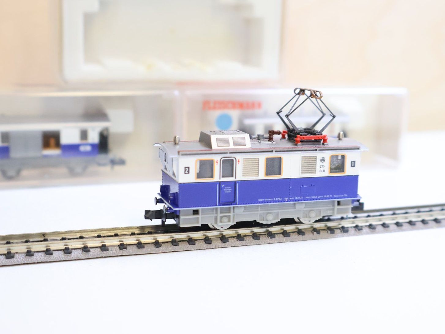 Fleischmann Modellini di ferrovie: Fleischmann Edelweiss Zug Set Spur N – Difettoso da Winterthur venduto da Monstera