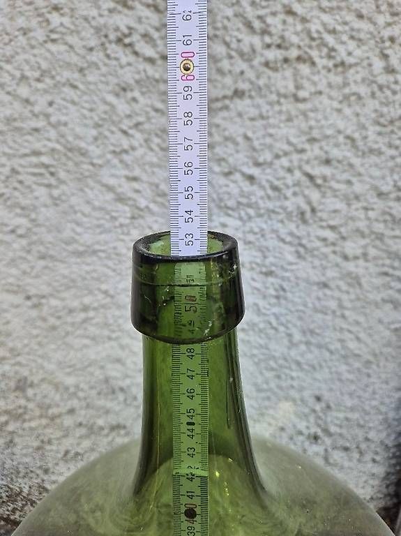Zubehör: Drei schöne Glasflaschen – Gebraucht aus Aesch ZH von Tom700 1