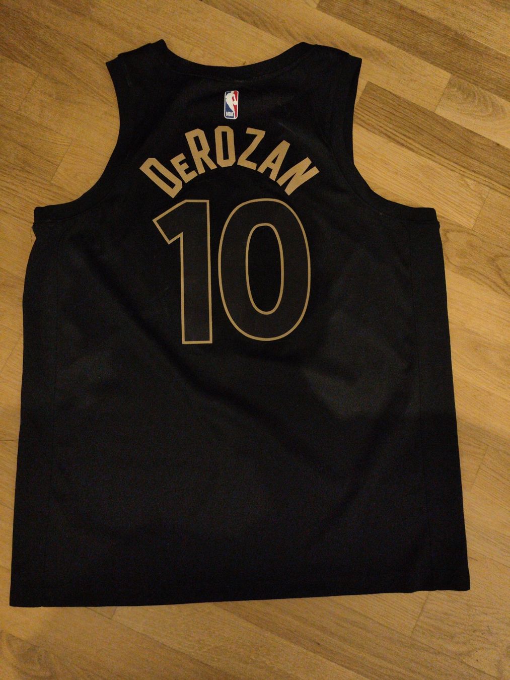 Canottiere & Pantaloni: NBA Toronto Raptors Jersey – Usato da Liestal venduto da bebbi1989 1