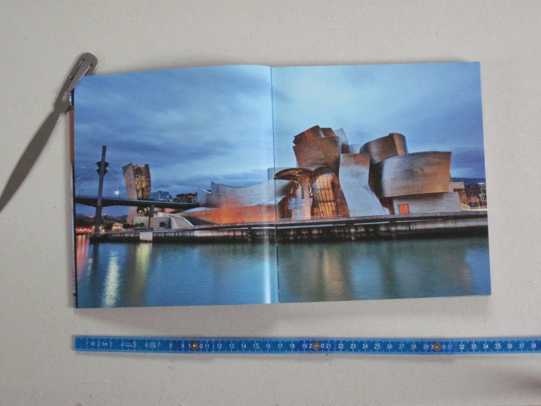 Libri: Guggenheim Museum Bilbao – Usato da Feuerthalen venduto da mam_5l7b 2