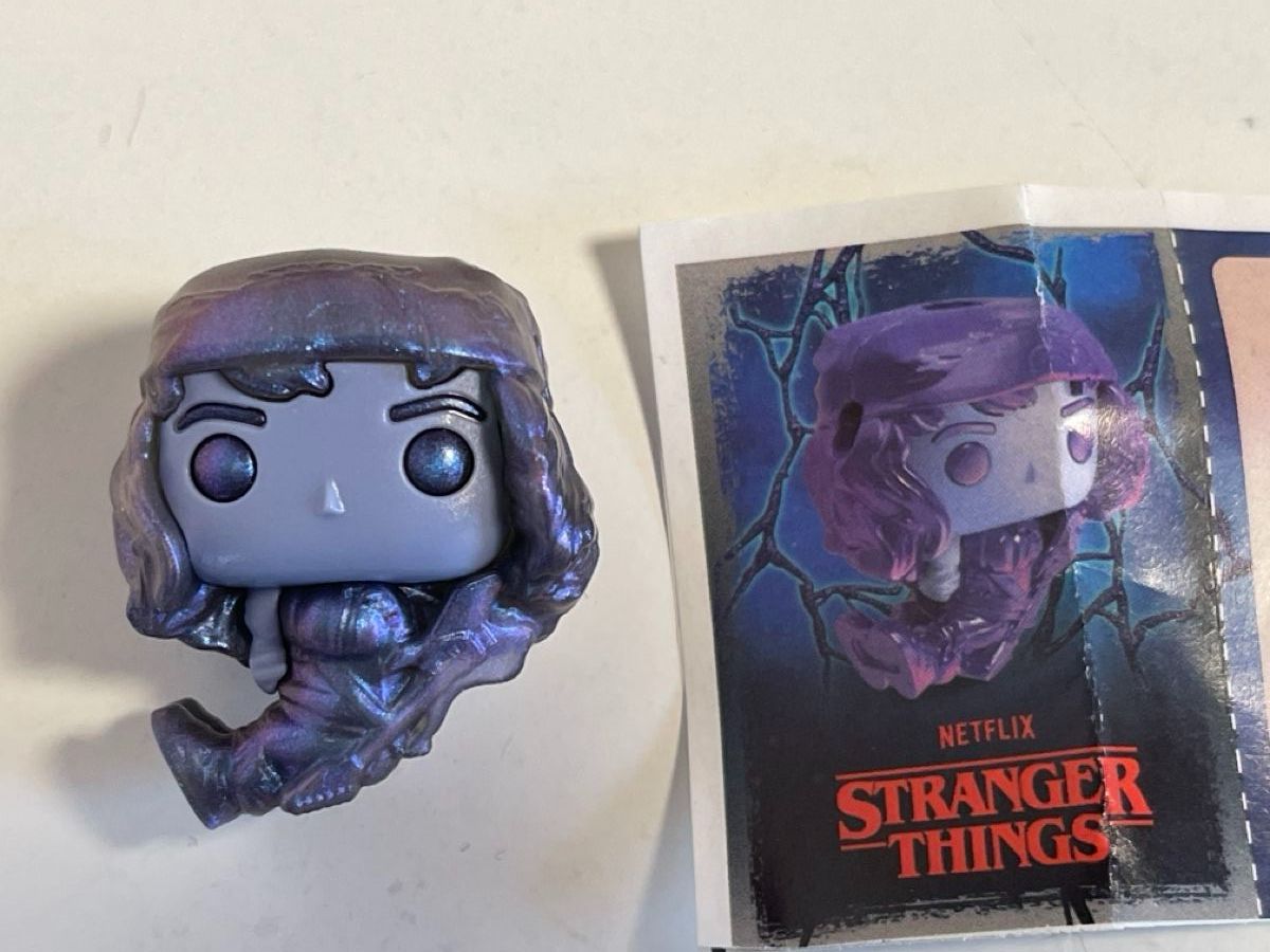 Funko Statuette: Stranger Things Kinder Joy Eddie Upside down – Nuovo (secondo la descrizione) da Gelterkinden venduto da cobra0110