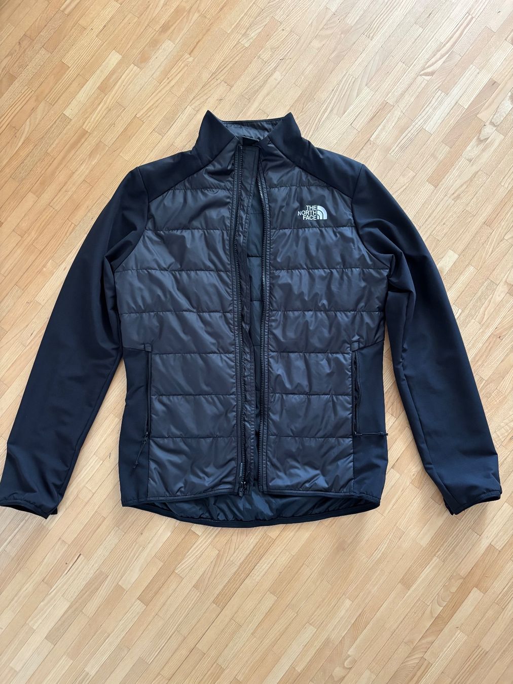 North Face Giacche: The North Face Jacke Grösse S – Usato da Rhäzüns venduto da Nadl77