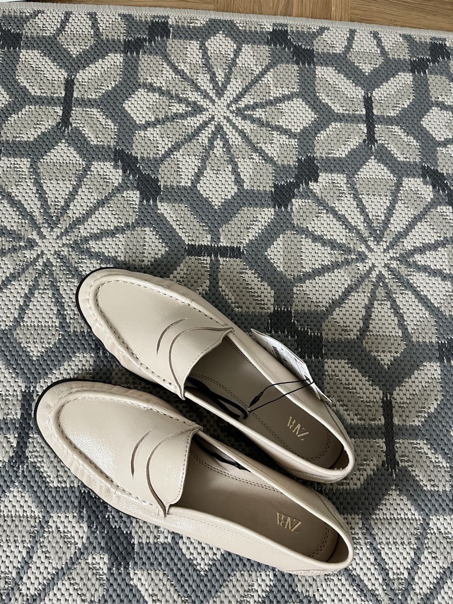 Zara Scarpe da donna: Leder Mokassins – Nuovo e nell'imballaggio originale da Allschwil venduto da eyl_bb8q 5