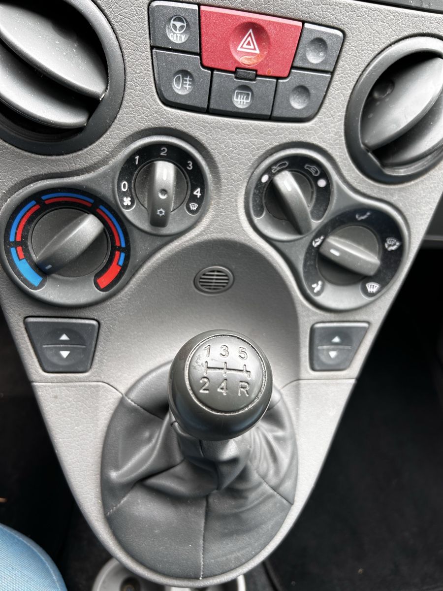 Fiat Autos: Fiat Panda 1.2 – D'occasion à Vevey par mar_mc29 6