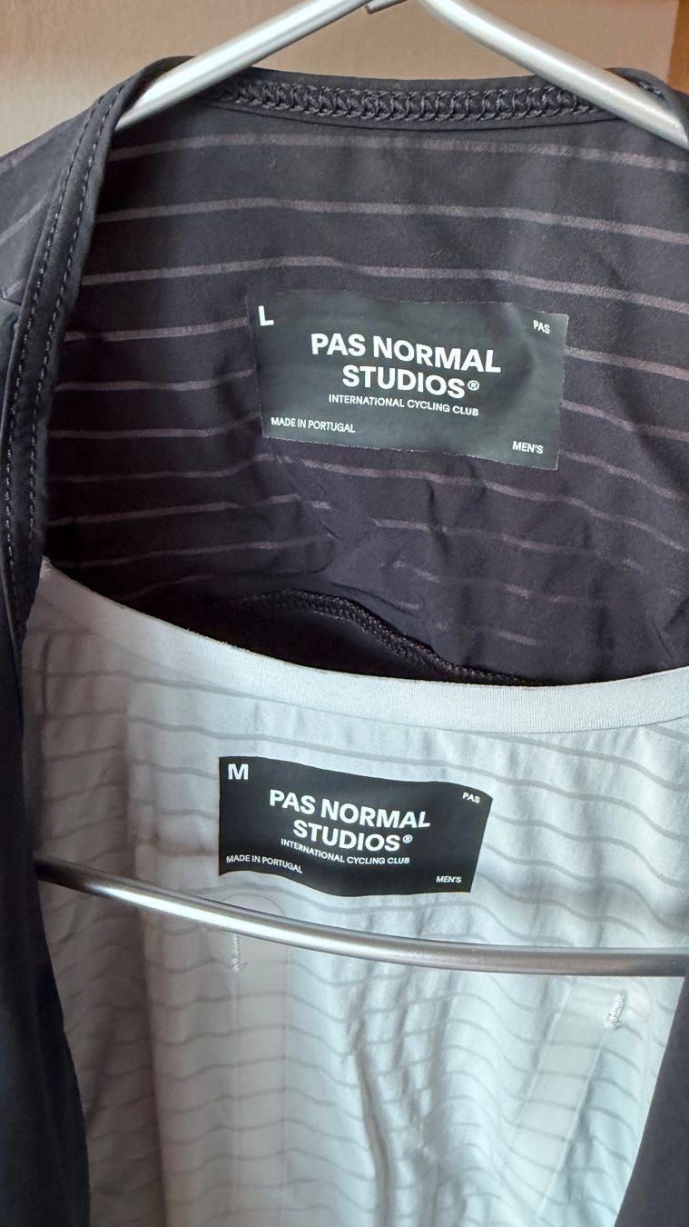 Lotti di vestiti: Pas normal studio  PAS Mechanism pro – Usato da Zürich venduto da FrederikBonde 1