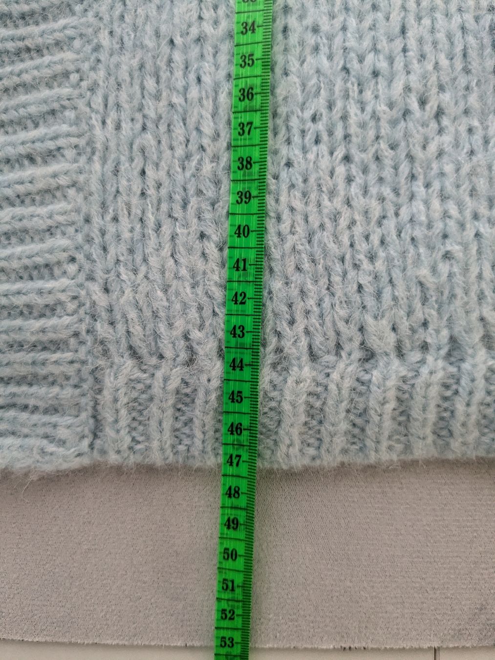 Maglioni & Felpe: Vero Moda Cardigan hellblau Grösse M  – Usato da Rorschach venduto da olg_5qq2 6