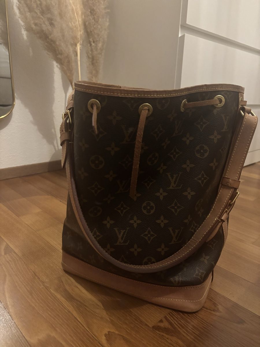 Louis Vuitton Sacs femmes: Louis Vuitton Tasche – D'occasion à Fehraltorf par Reto_990 1