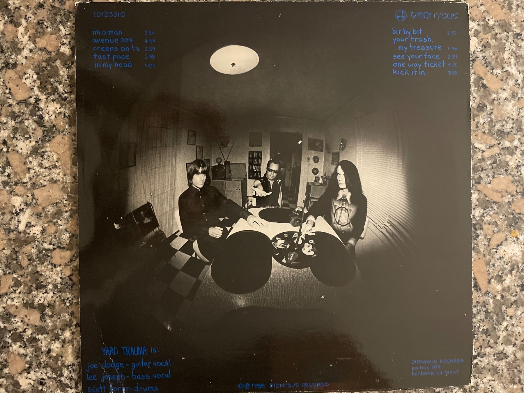Schallplatten: A169/Yard Trauma - Face To Face – Gebraucht aus Frutigen von Philippe_jsp 1