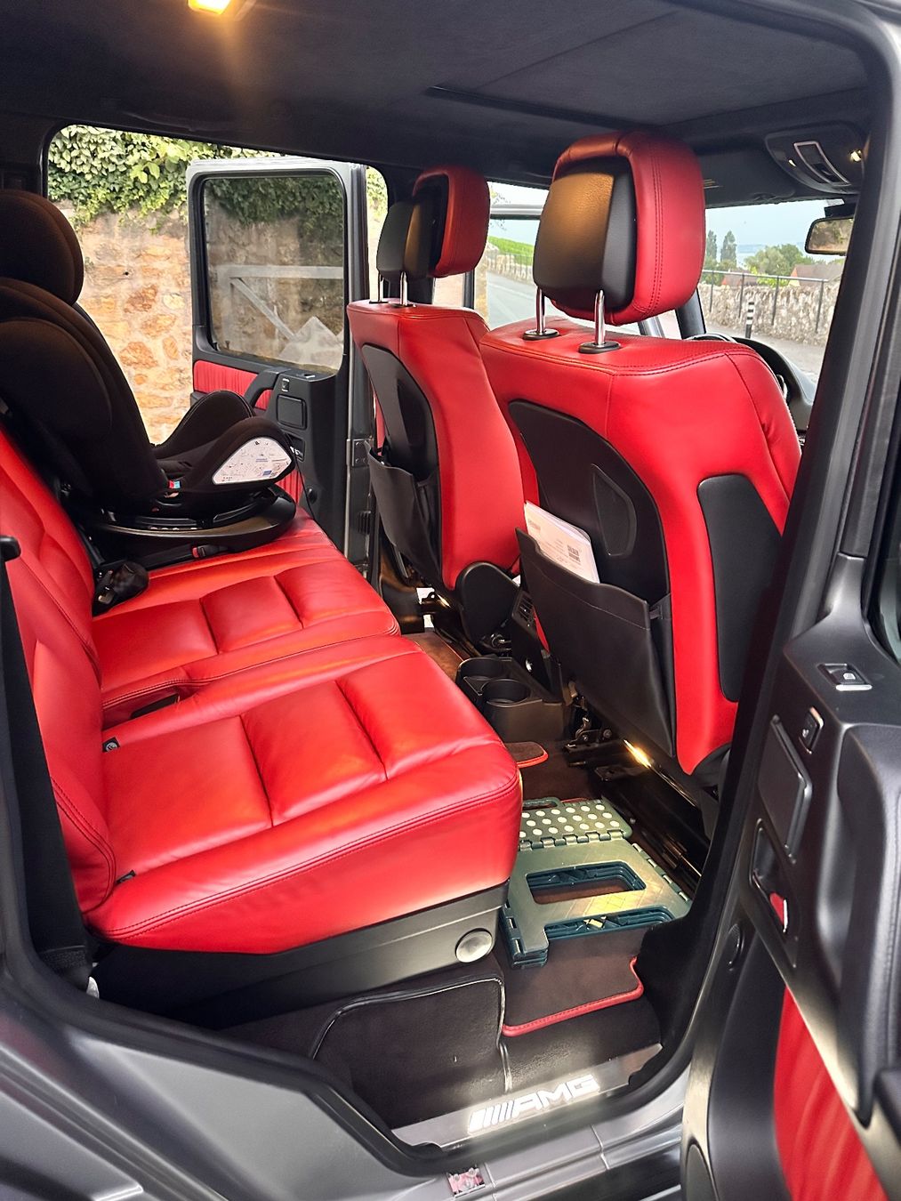 Mercedes-Benz Automobili: Mercedes-Benz G63 AMG – Usato da Genève venduto da SovereignWatch 9