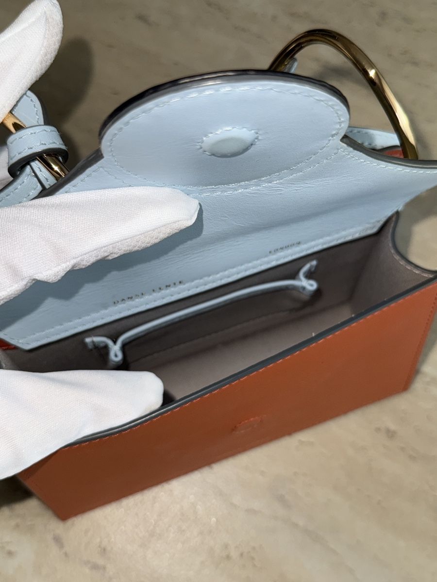Borse da donna: DENSE LENTE LEDER TASCHE – Usato da Oberglatt ZH venduto da Lune_t 3