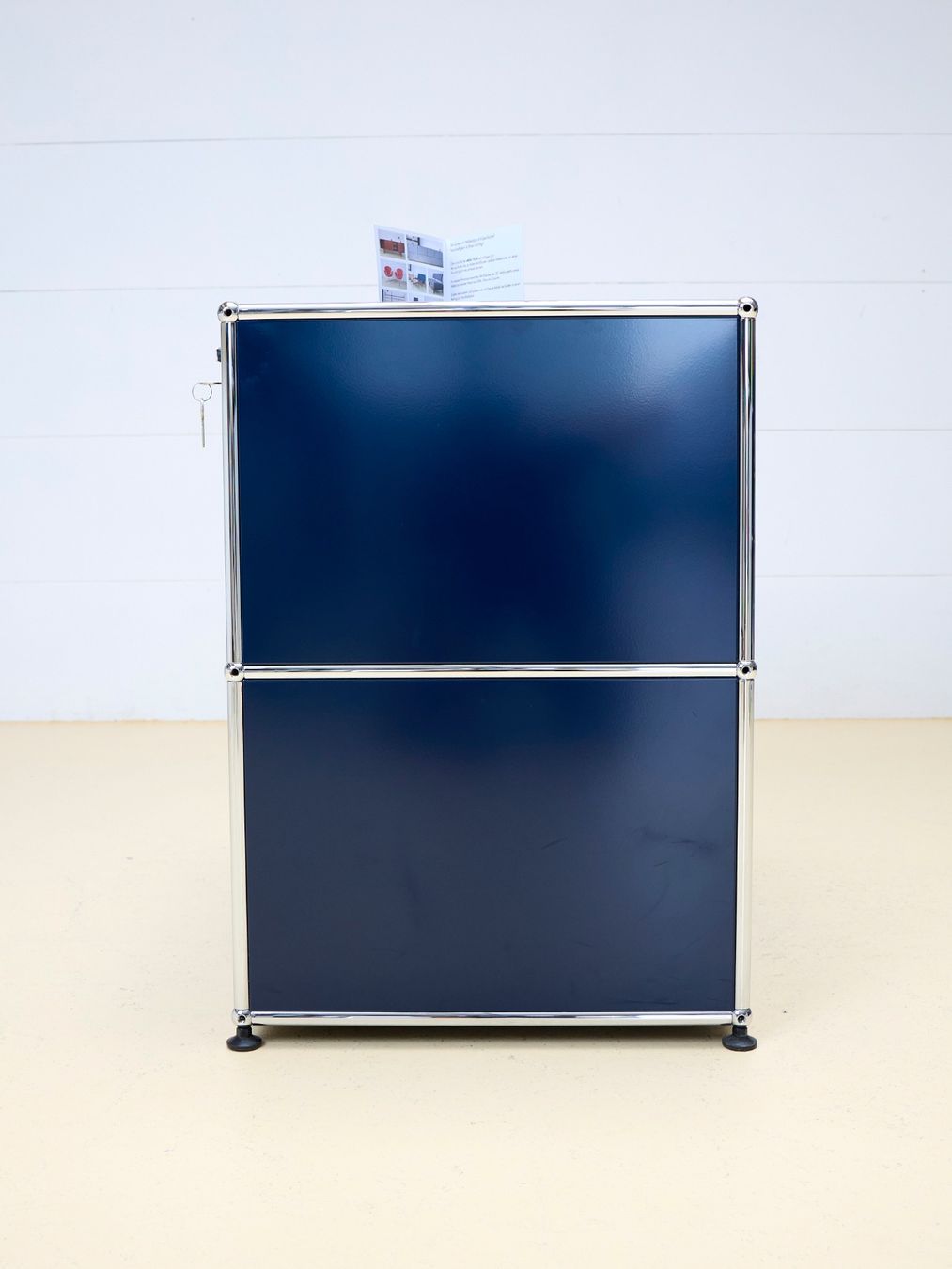 Cassettiere: 9 USM Sideboard in Stahlblau, Druckermöbel – Usato da Meinisberg venduto da atelier_TILIJA 6