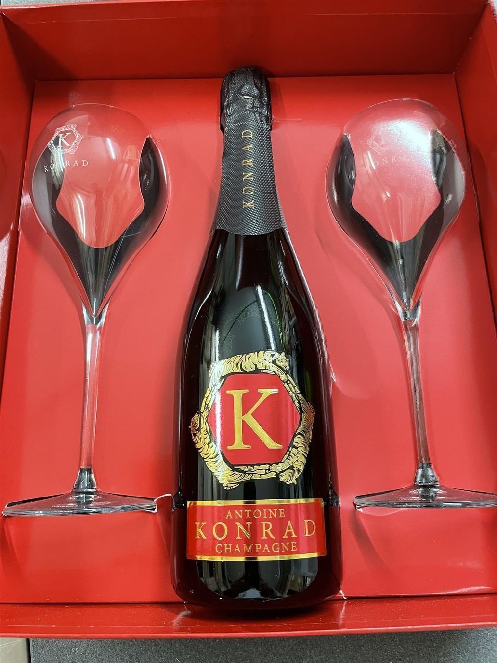 Vino: Geschenksbox Champagne Brut DJ Antoine!! – Nuovo (secondo la descrizione) da Zürich venduto da Basepoint 2