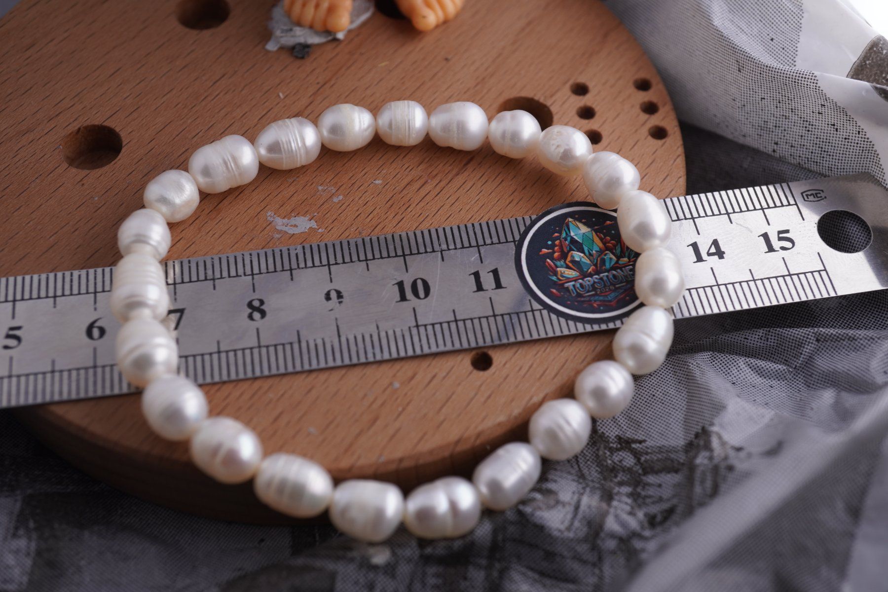 Mineralien & Heilsteine: Perlen Weiss Armband       Ab 1.- – Neu und originalverpackt aus Eschenbach SG von topstone 5