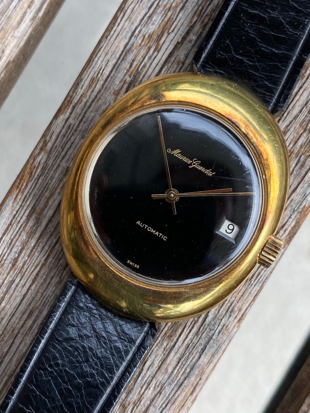 Montres: Maurice Guerdat Egg design Automatic – D'occasion à Küsnacht ZH par CultHour
