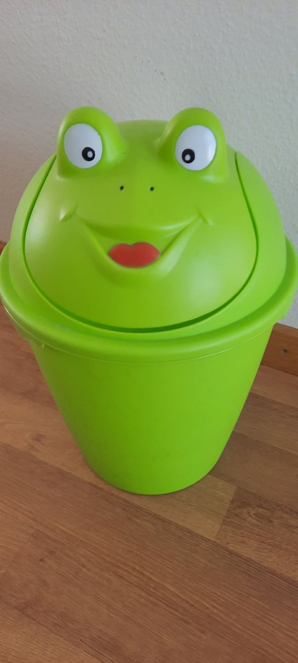 Abfalleimer: Poubelle pour enfant – Gebraucht aus Murten von laeti692
