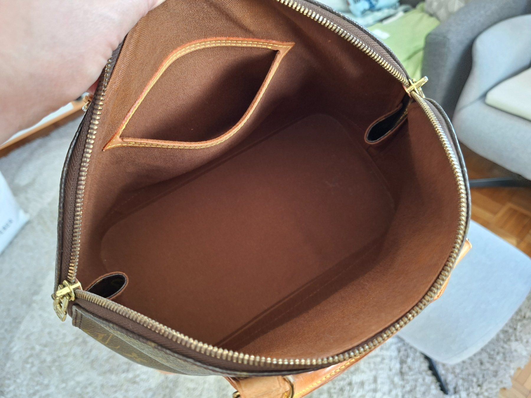 Louis Vuitton Borse da donna: Louis Vuitton Alma Monogram/Handbag/Tasche!! – Usato da Goldach venduto da mamakotzi 6