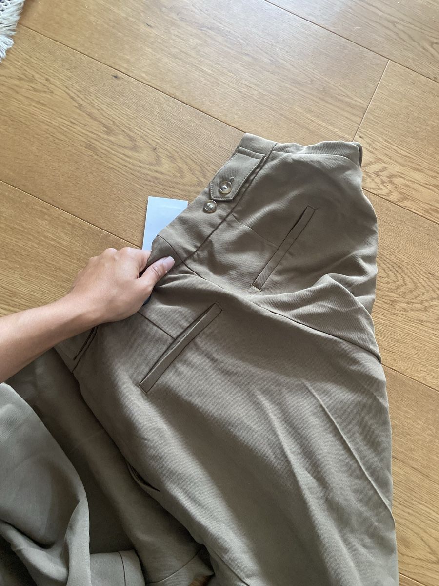 H&M Pantaloni: Pants  – Nuovo e nell'imballaggio originale da Walchwil venduto da ann_ckz6 2