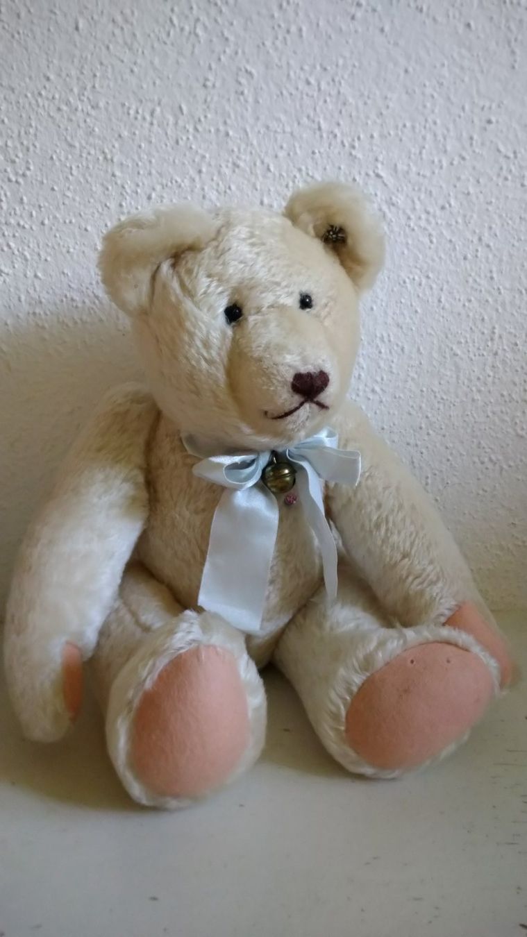 Bea Spielzeuge: Teddybär aus 100% Mohair – Gebraucht aus Richterswil von C011