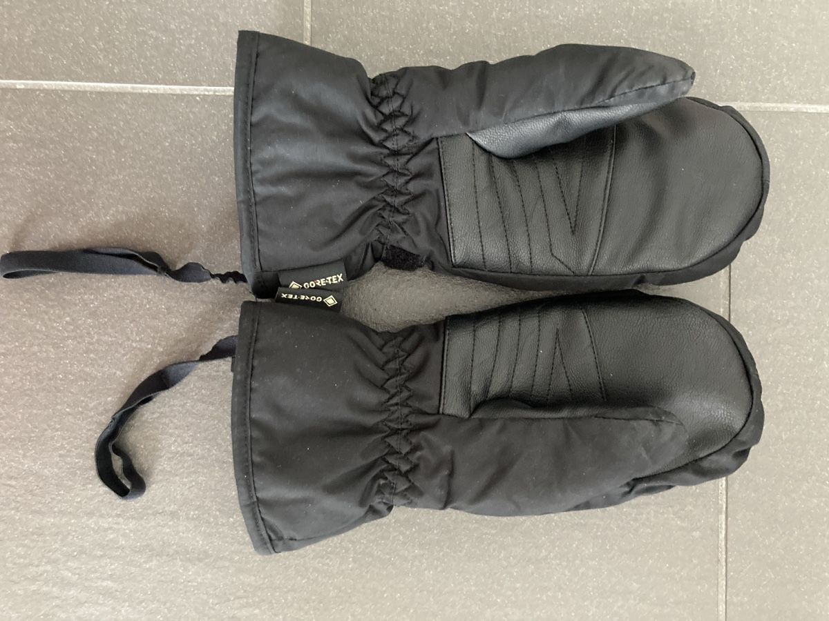 Reusch Kinderhandschuhe: Ski Fausthandschuhe von Reusch Gr. 6.5 – Gebraucht aus Eschenbach SG von 12seasons 1