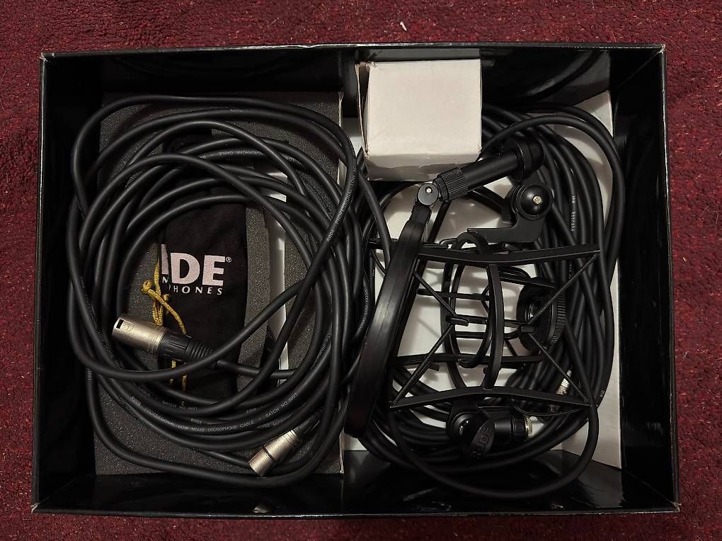 Microfoni: RØDE NT2-A Studio Solution inkl. Zubehörpaket – Usato da Gelterkinden venduto da Fushiin 1