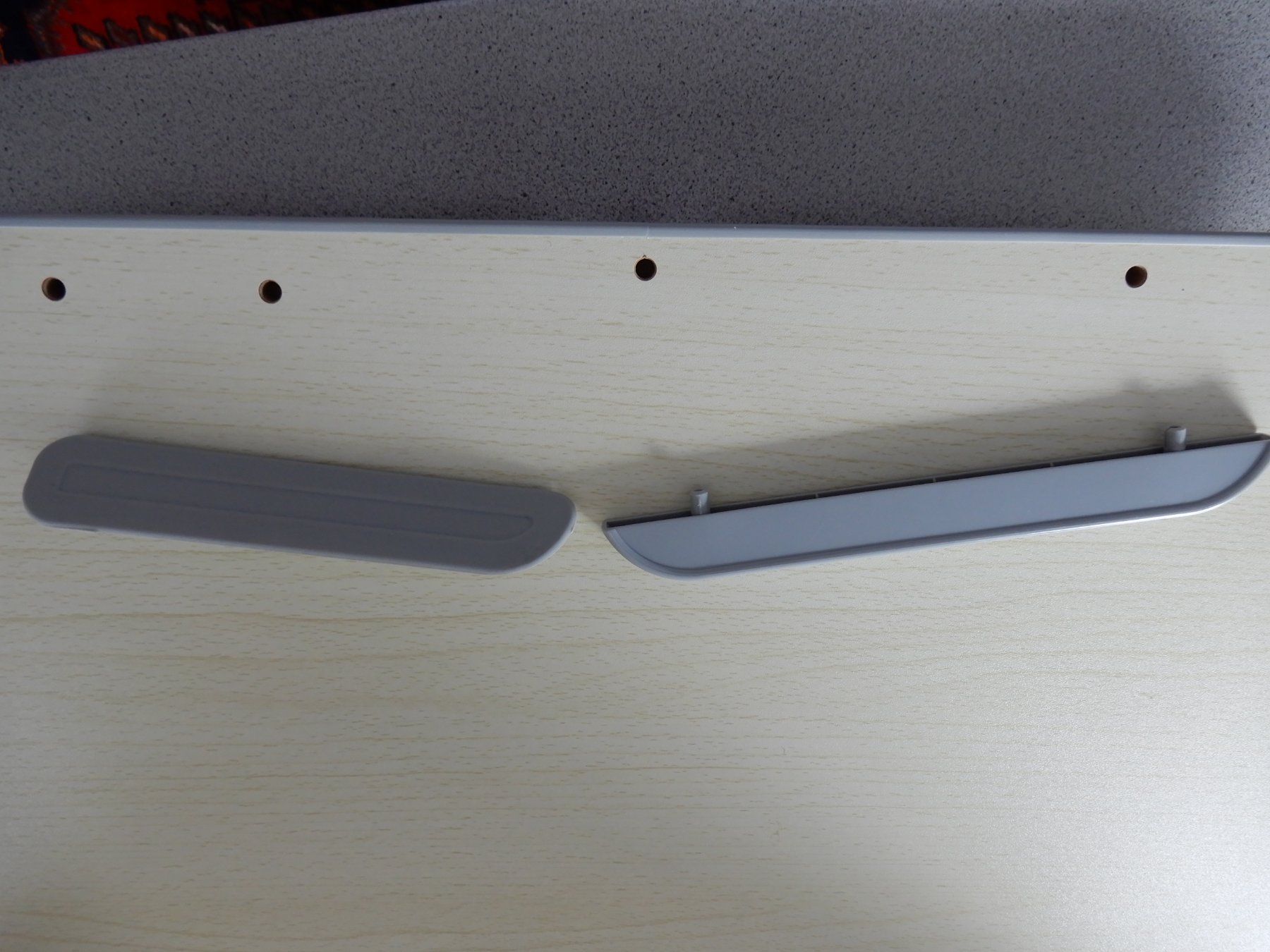 Scrivanie: Laptop Basic Tisch von Amazon – Usato da Burgdorf venduto da Liss 4