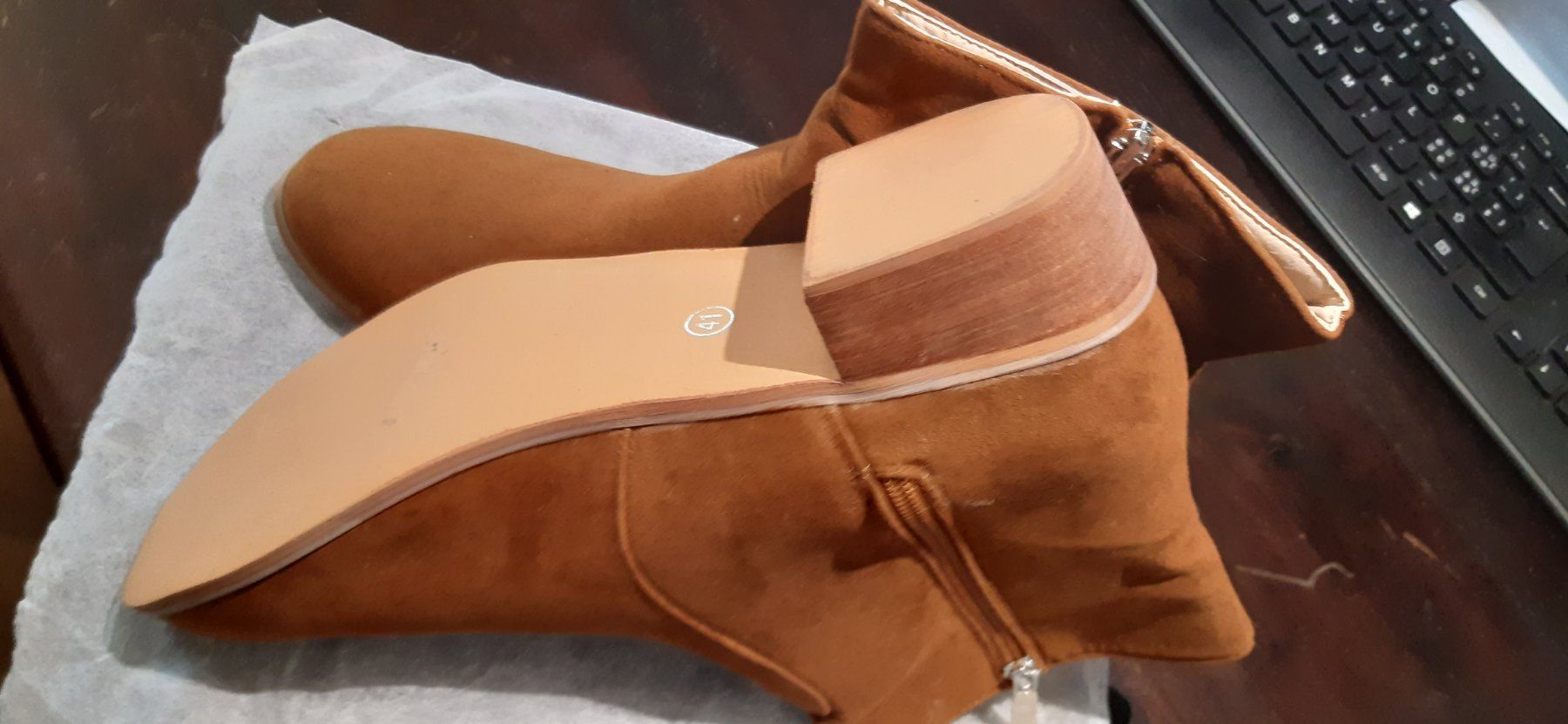 Scarpe da uomo: Stiefaletten – Nuovo (secondo la descrizione) da Basel venduto da Trullo1 2