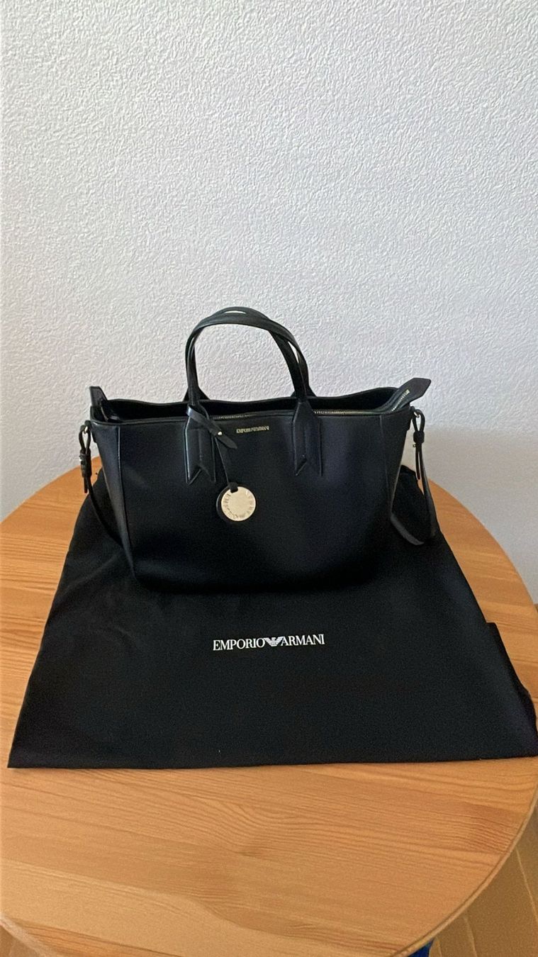 Borse da donna: Sac Emporio Armani – Nuovo (secondo la descrizione) da Marly venduto da hay_kym6