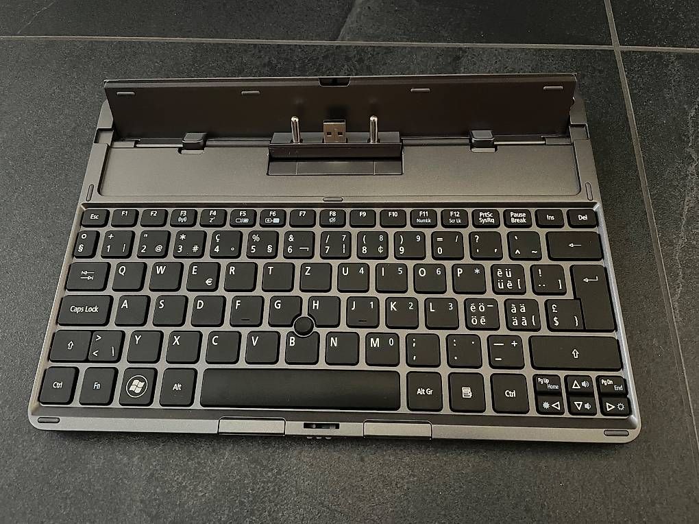 Acer Tastiere: Tastiera e custodia tablet ACER – Usato da Gordola venduto da shark.18 1