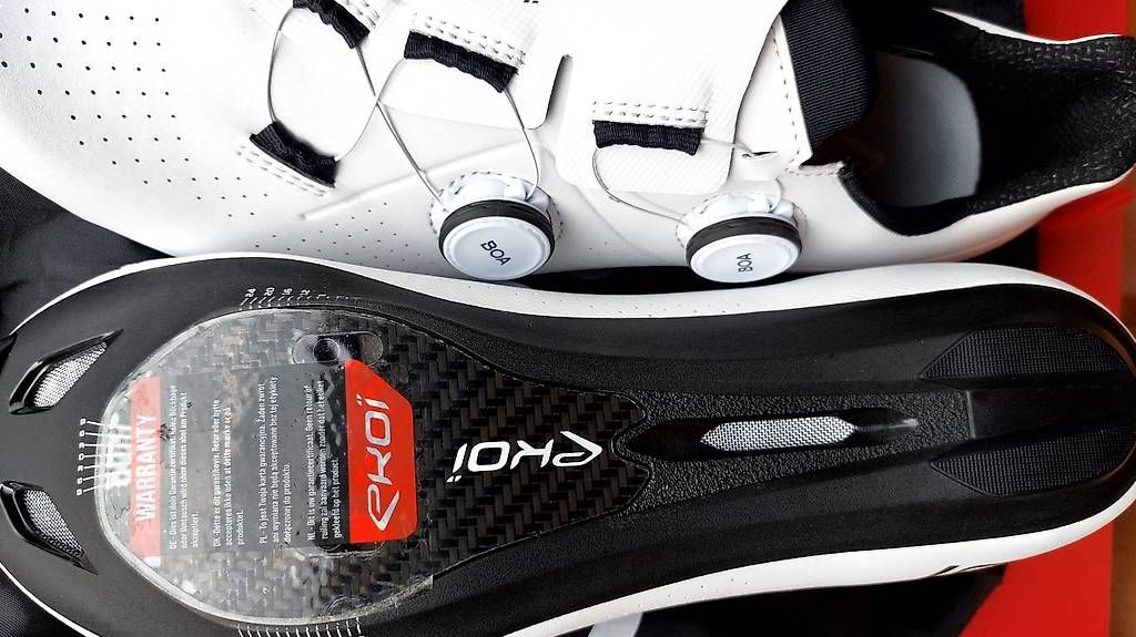 Chaussures hommes: Chaussure velo EKOI blanche taille 46 – Neuf avec emballage d'origine à Fribourg par ant_8jzc 2