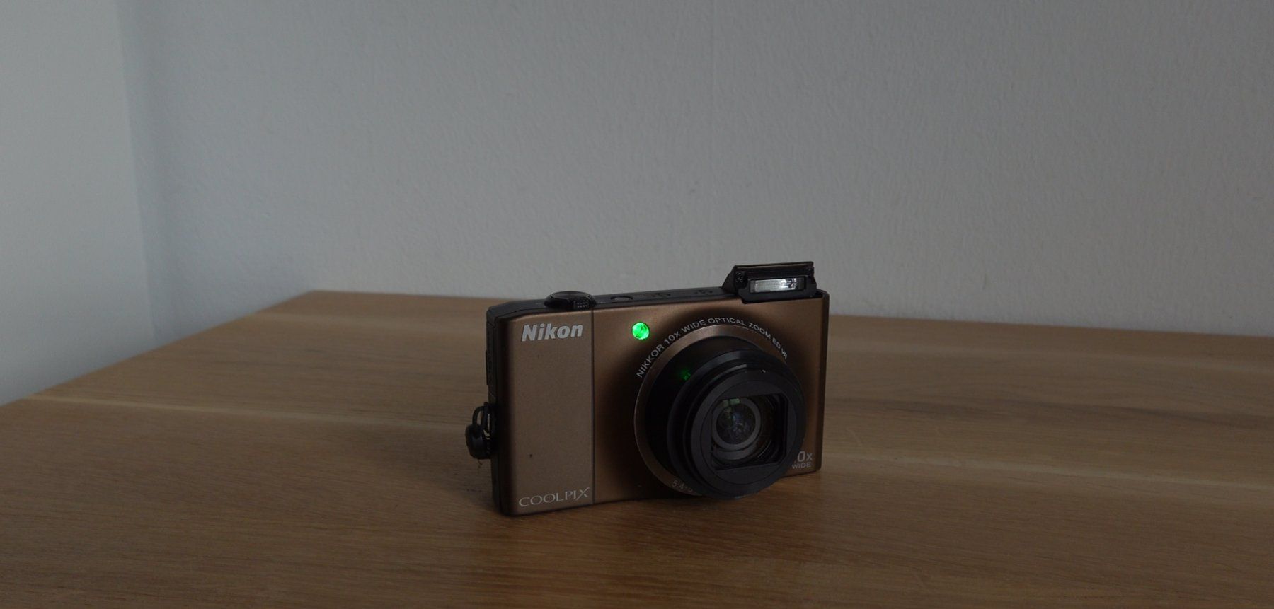 Nikon Fotocamera: Nikon Coolpix S8000 - Braun – Usato da Fribourg venduto da mar_9vlt 1