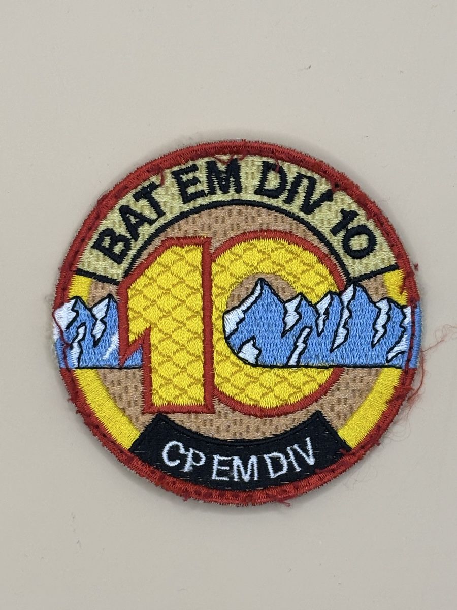 Toppe: Insigne de la Division 10 – Usato da Genève venduto da sho_67qj
