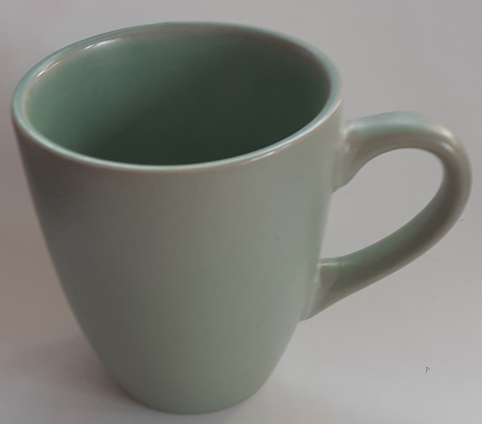 Tazze: Tasse couleur sauge – Nuovo (secondo la descrizione) da La Chaux-de-Fonds venduto da beasach 1