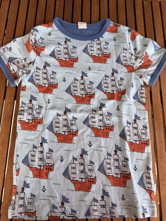 NEUES Tshirt in Grösse 134/140