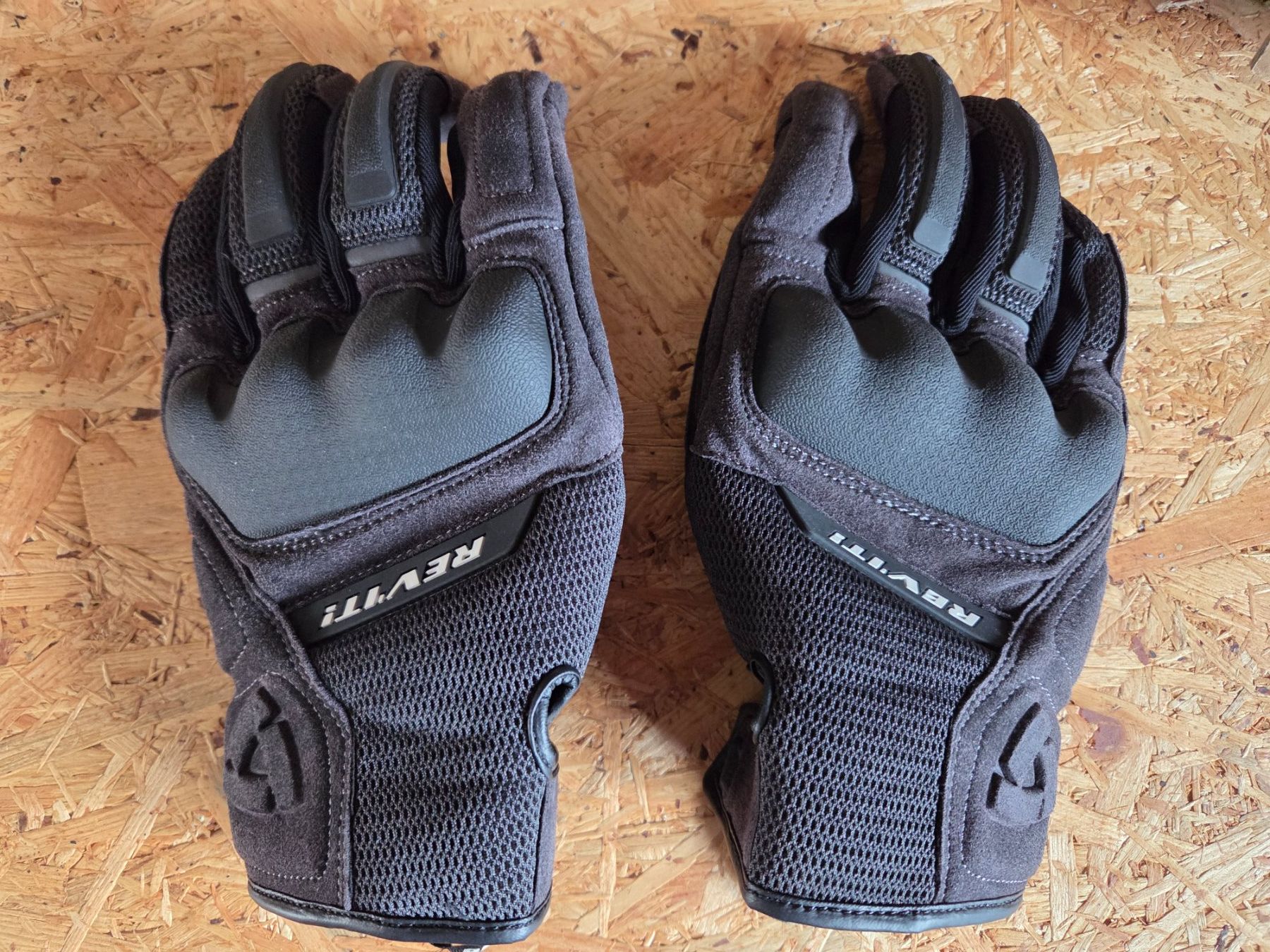 Guanti & manicotti: Motorradhandschuhe Grösse L – Usato da Lausen venduto da 04362