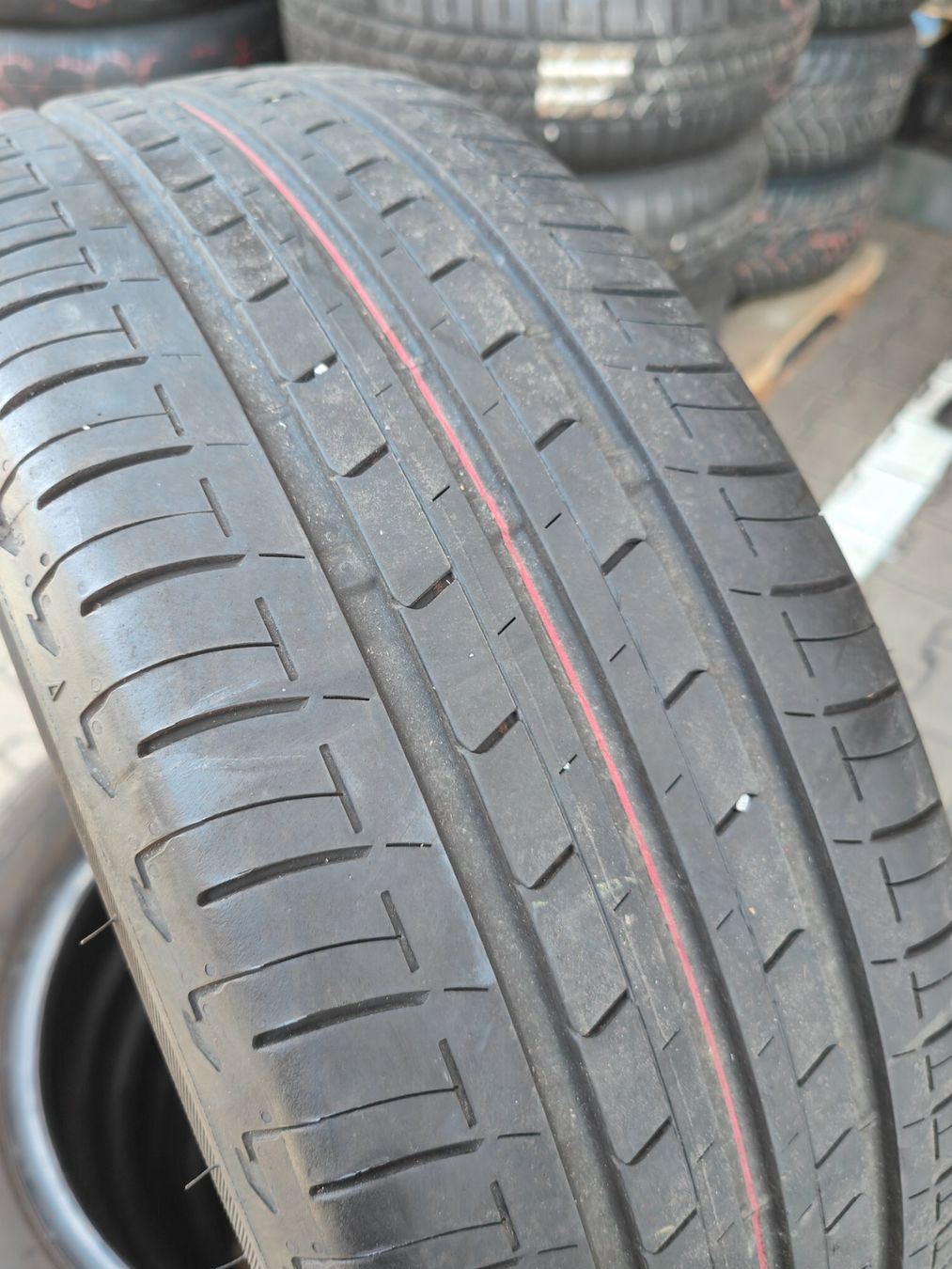 Bridgestone Pneumatici & Ruote complete: Sommerreifen 195/55 R16 – Usato da Oberengstringen venduto da Reifen-Lagerverkauf 1