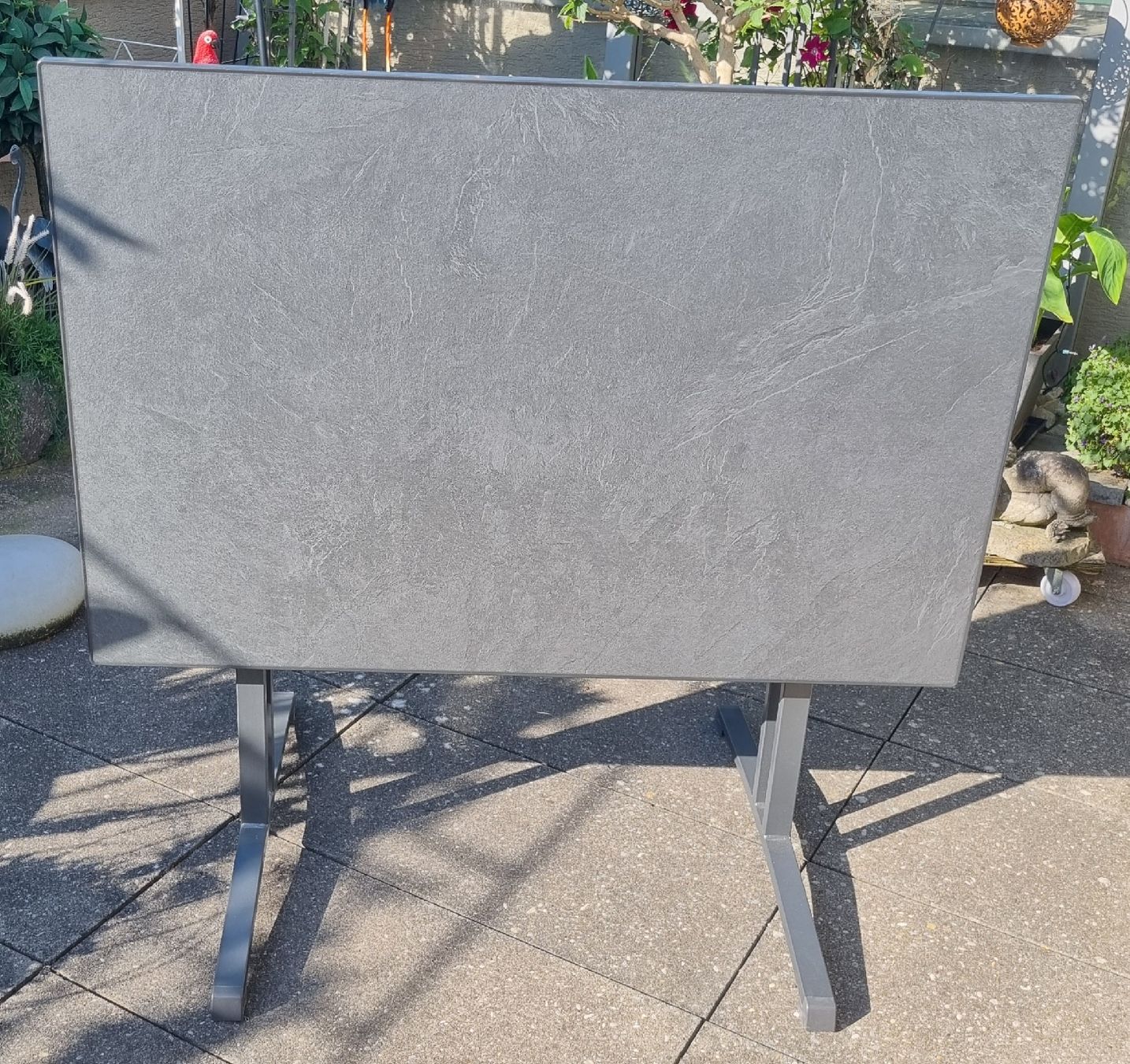 Tables: Gartentisch klappbar grau – D'occasion à Buchs AG par alp_x87d
