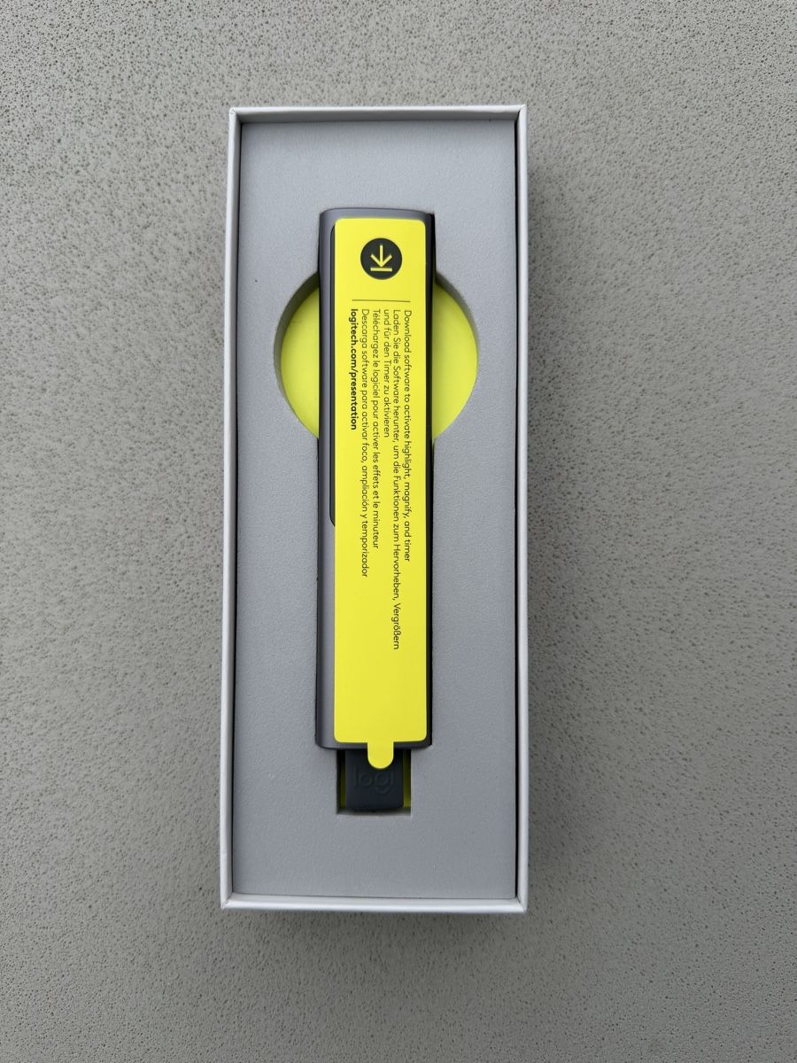 Logitech Fernbedienungen: Logitech Spotlight Presentation Remote Neu+OVP – Neu und originalverpackt aus Wolfhausen von HelloSun03 2